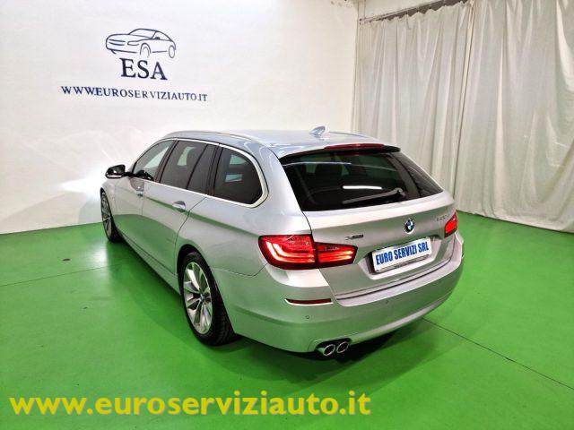 BMW 530 d xDrive 249CV Touring Luxury