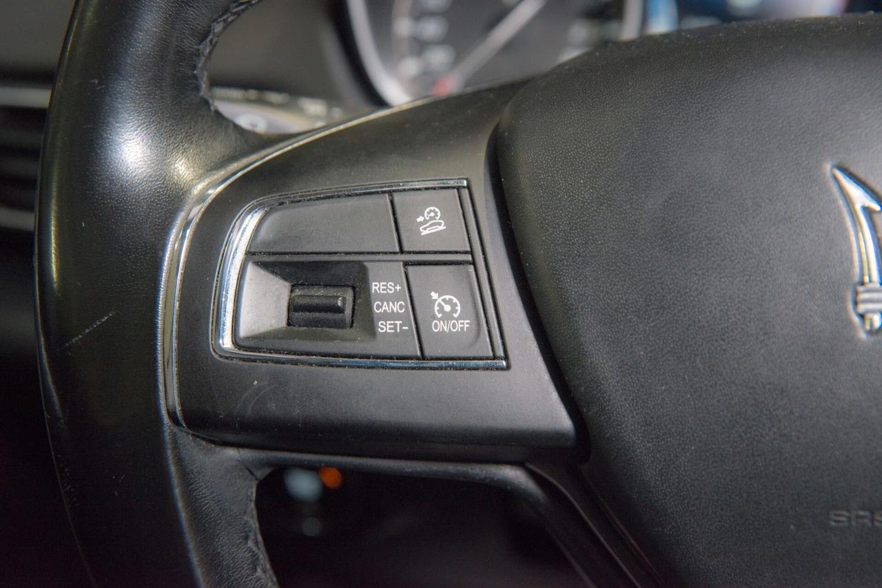 MASERATI LEVANTE 3.0 TDI 250CV V6 PELLE TOTALE TETTO APRIBILE NO SUPERBOLLO