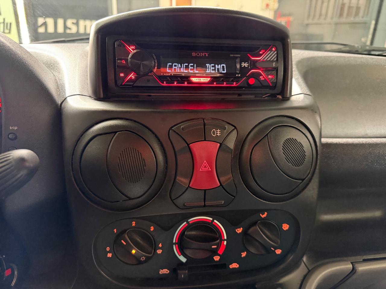 Fiat Doblo 1.6 16V Natural power 103cv Cargo