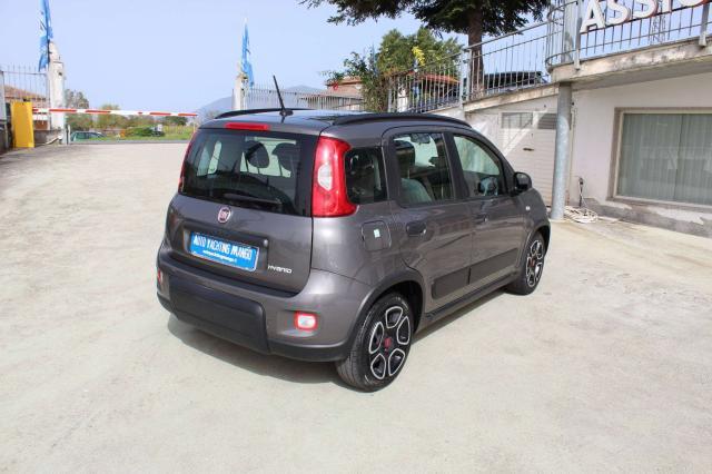 Fiat Panda 1.0 FireFly S&S Hybrid City Cross