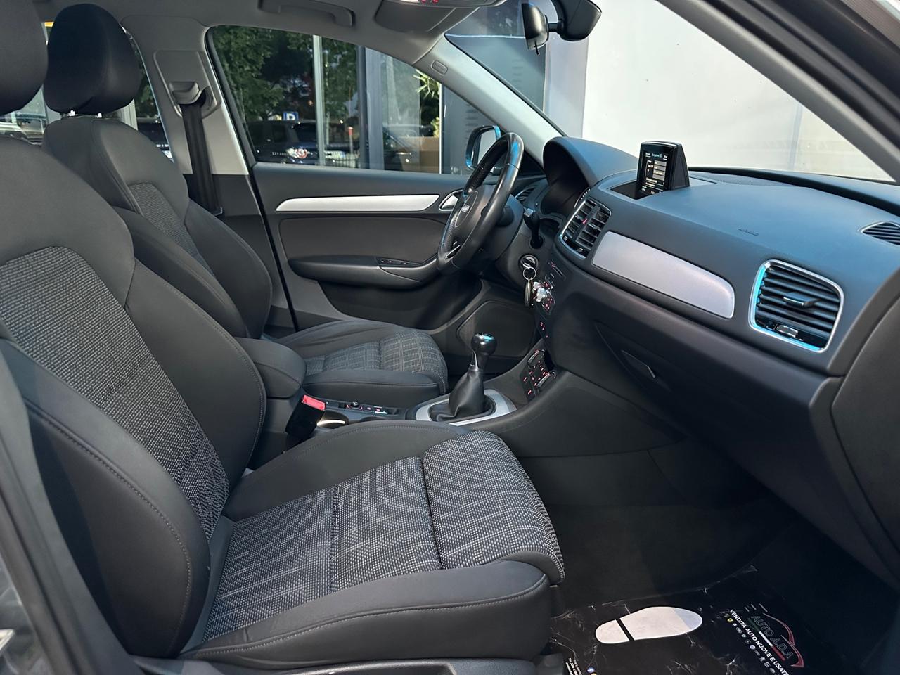 Audi Q3 2.0 TDI 120 CV Business