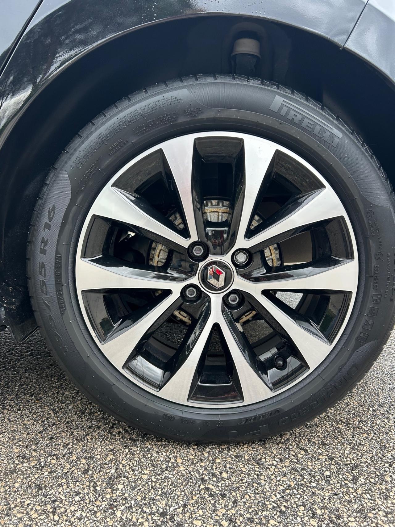 Renault Clio TCe 100 CV GPL 5 porte Intens 2021