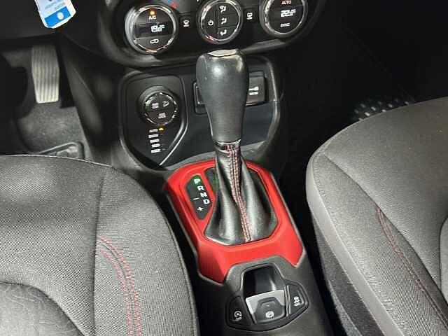 Jeep Renegade 2.0 Mjt 170CV 4WD Active Drive Low Trailhawk