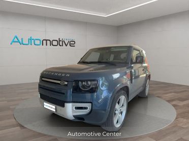 Land Rover Defender 3.0 D6 300 90 S AWD auto.