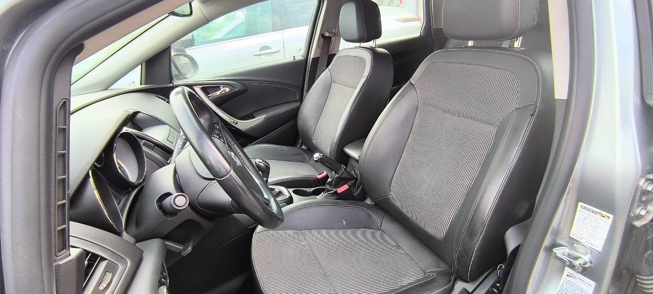 Opel Astra 1.7 CDTI 110CV Sports Tourer Cosmo Fleet BI-ZONA