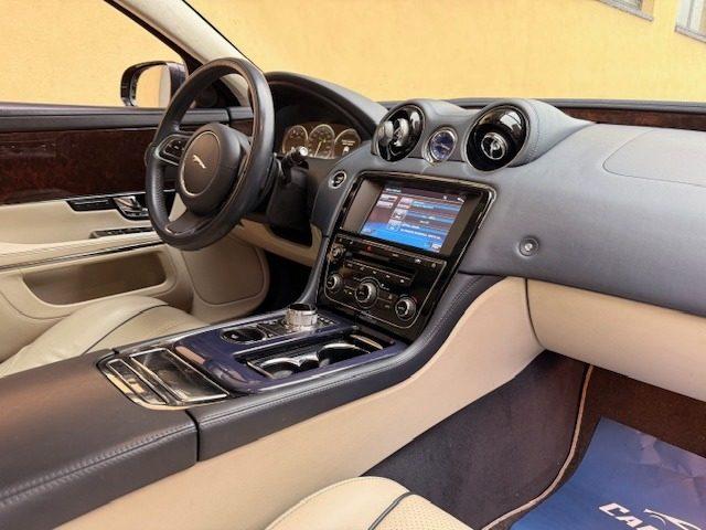 JAGUAR XJ 3.0D V6 LWB Premium Luxury TETTO PANORAMICO