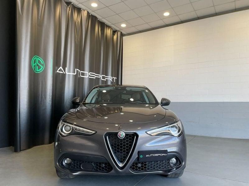 Alfa Romeo Stelvio 2.2 Turbodiesel 210 CV AT8 Q4 Executive