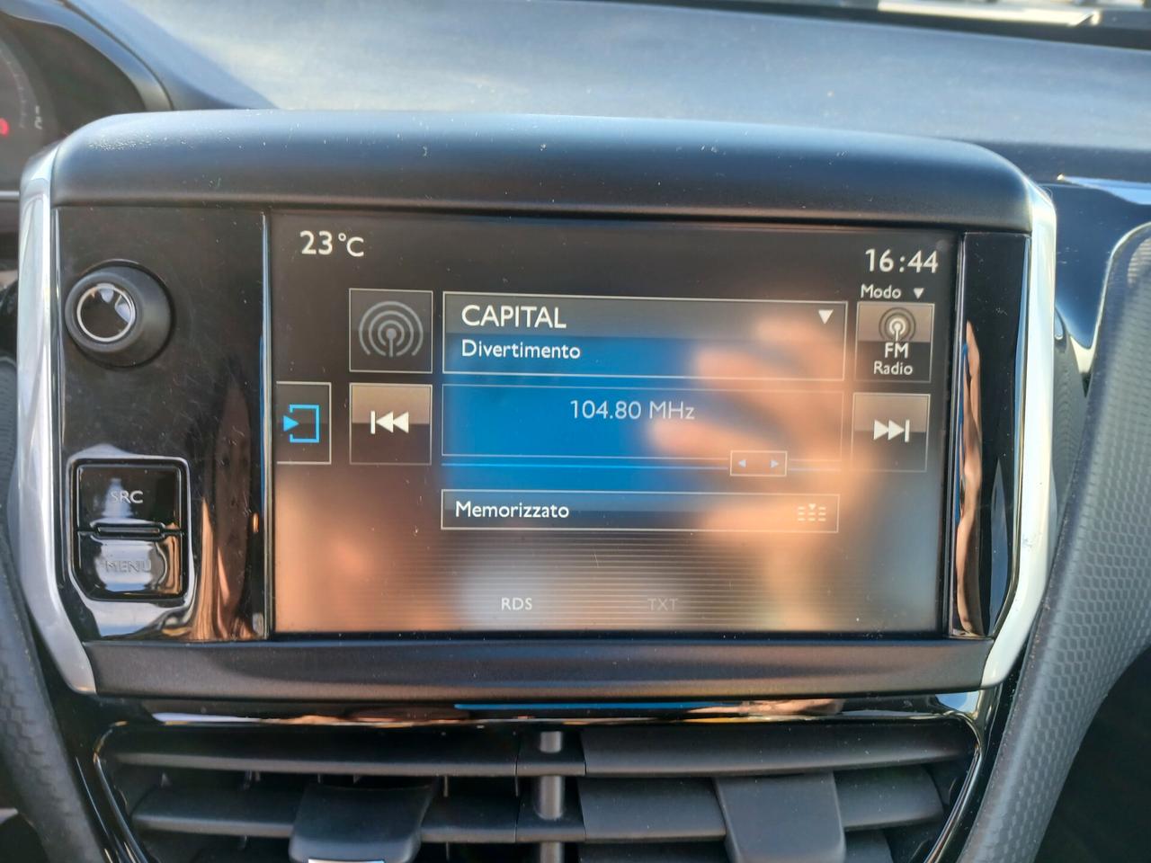Peugeot 2008 1.6 BLUEHDi 100 ALLURE 2016