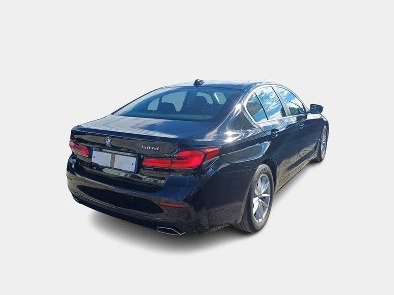 BMW Serie 5 518d Business 48V