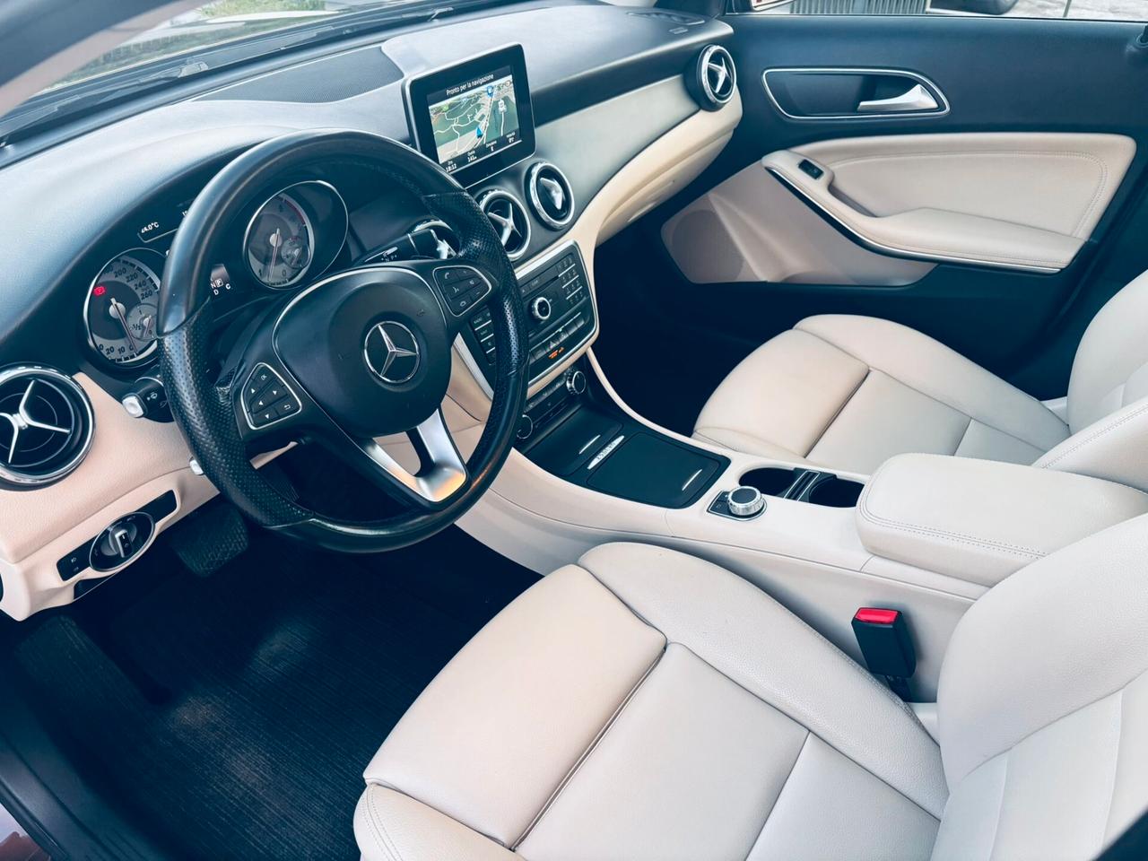 Mercedes-benz GLA 200 d Automatic Enduro