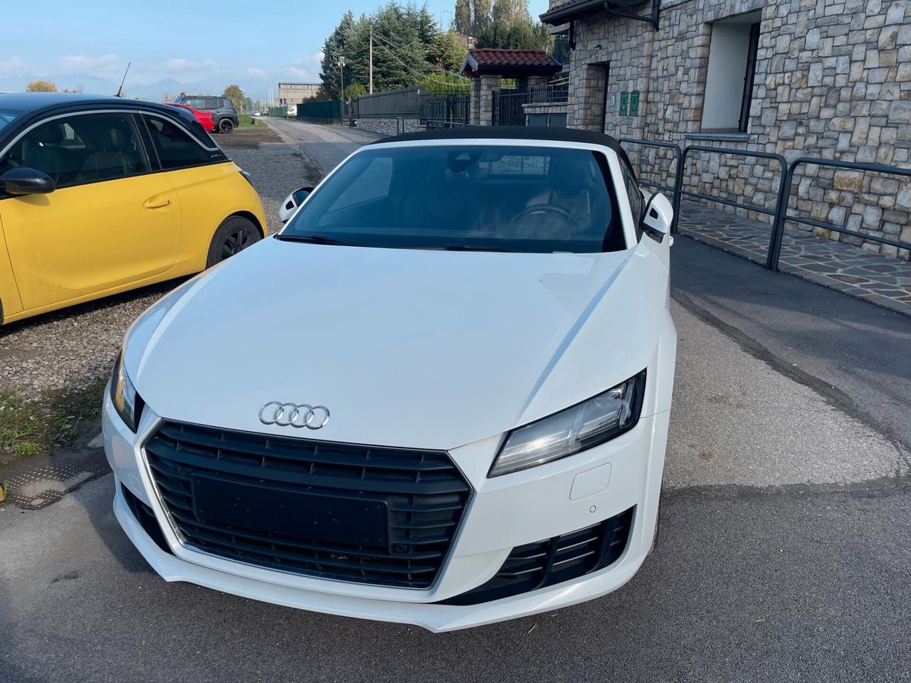 Audi TT Roadster 1.8 TFSI S tronic