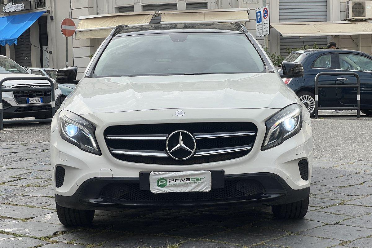 MERCEDES GLA 180 CDI Premium