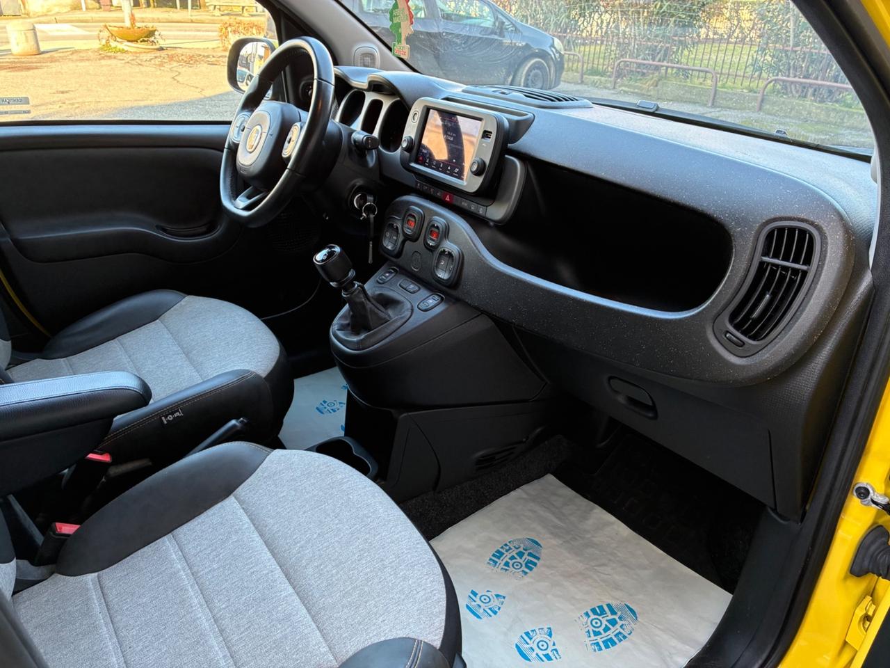 Fiat Panda 1.0 Hybrid City Cross 70cv