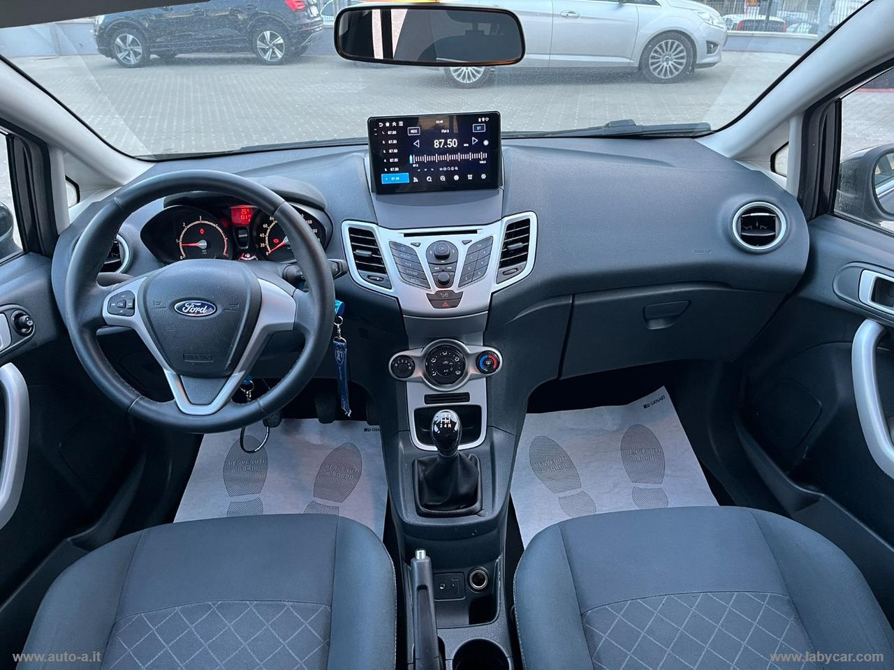 FORD Fiesta 1.4 TDCi 70 CV 5p. Titanium