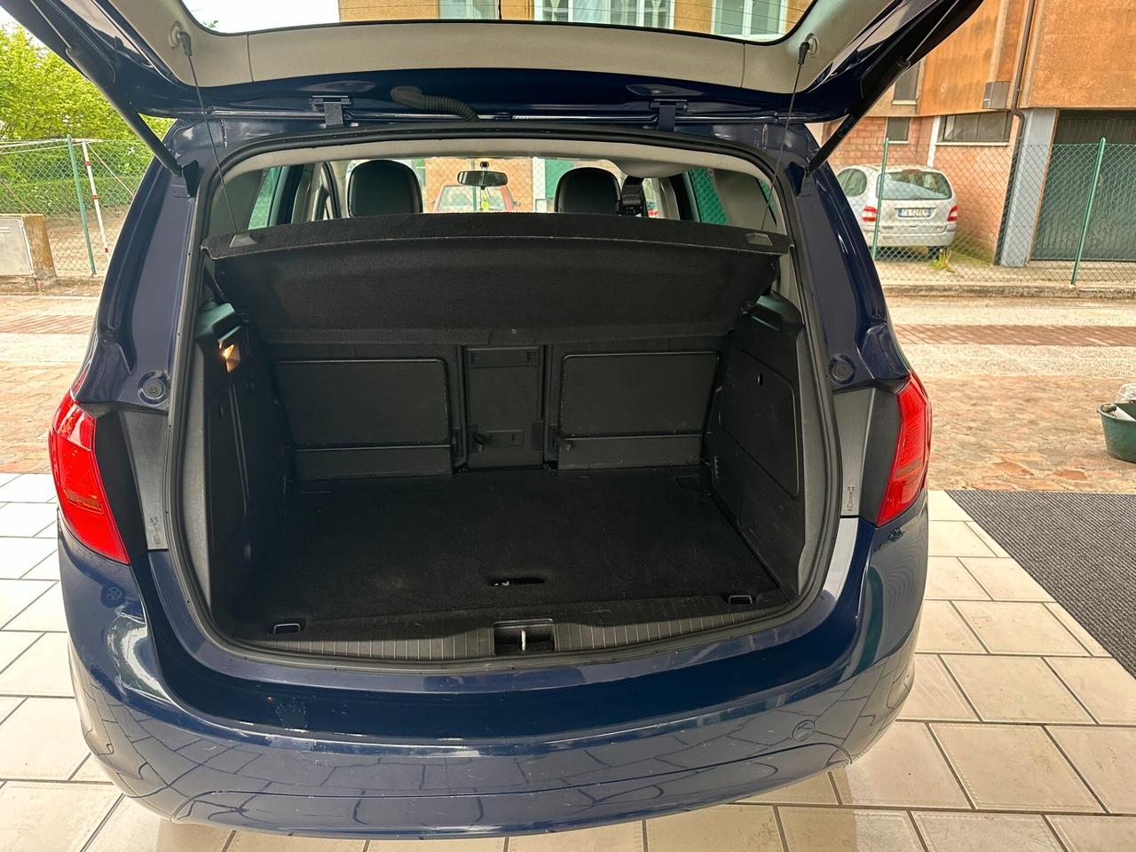 Opel Meriva 1.7 CDTI 110CV (12 RATE)