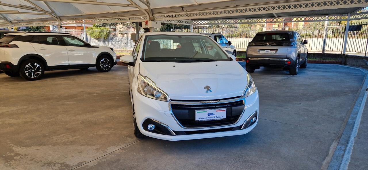 Peugeot 208 PureTech 82cv 5 porte Allure