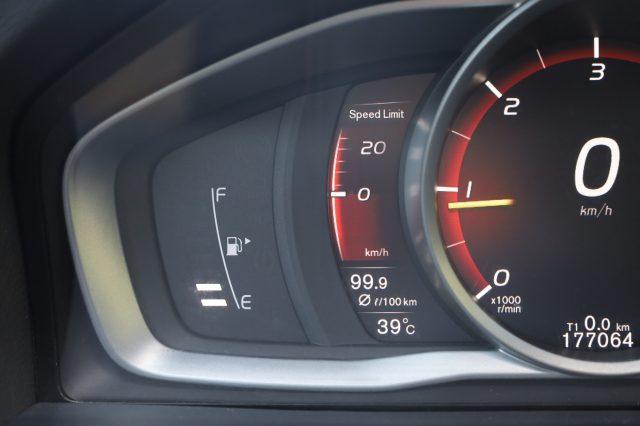 VOLVO V60 D2 Geartronic Automatica Navi Tel USB LED Cockpit