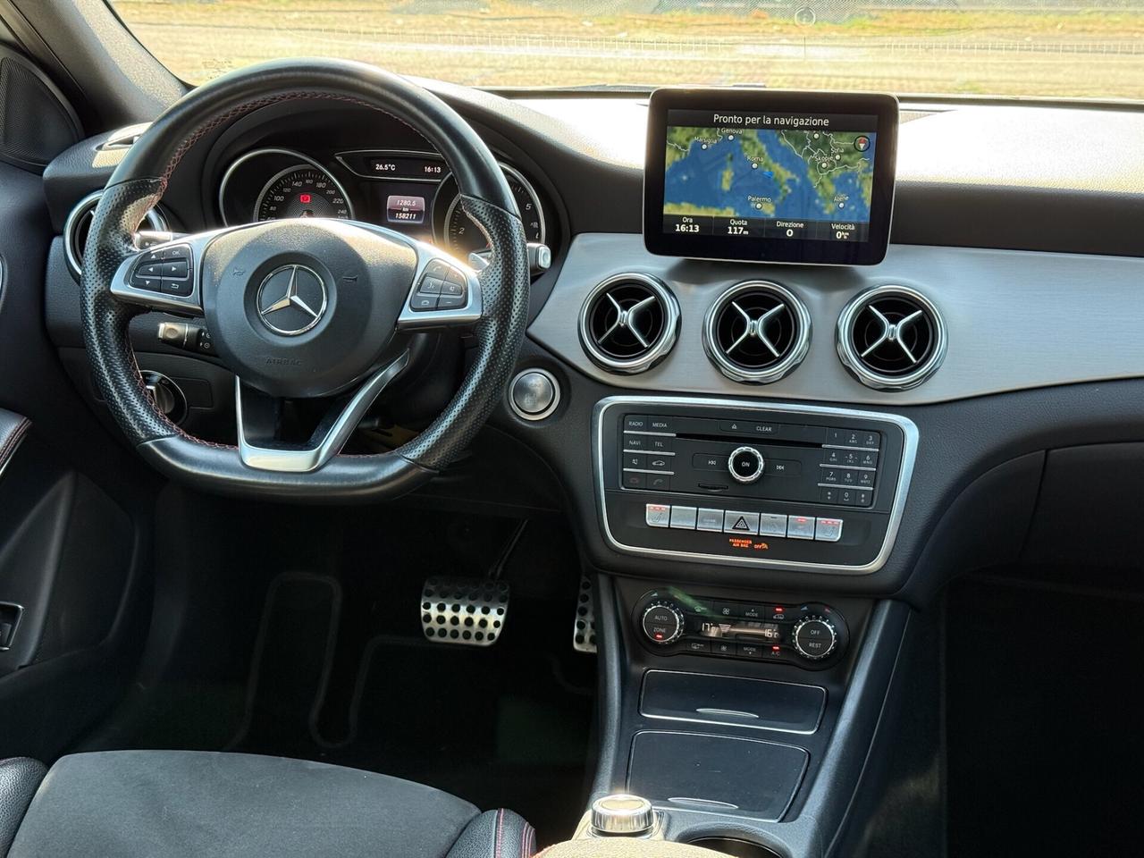 MERCEDES GLA 200d 2017 Premium Exclusive AMG