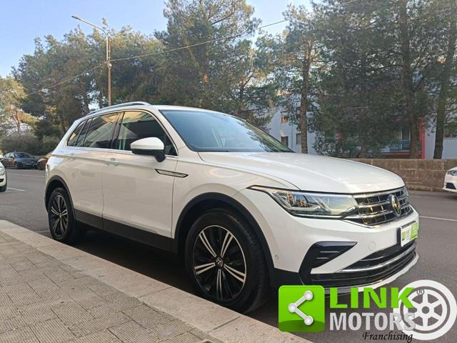 VOLKSWAGEN Tiguan 2.0 TDI 150 CV SCR DSG Elegance