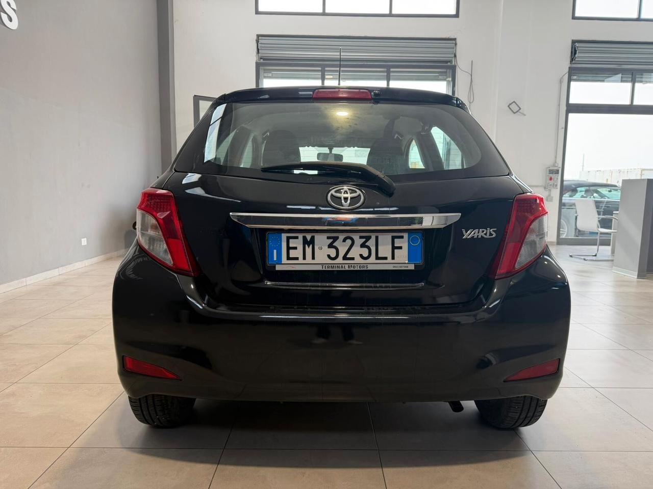 Toyota Yaris 1.0 5 porte Lounge