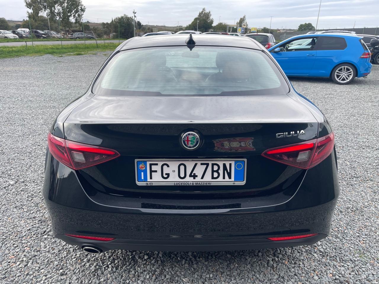 Alfa Romeo Giulia 2.2 GARANZIA