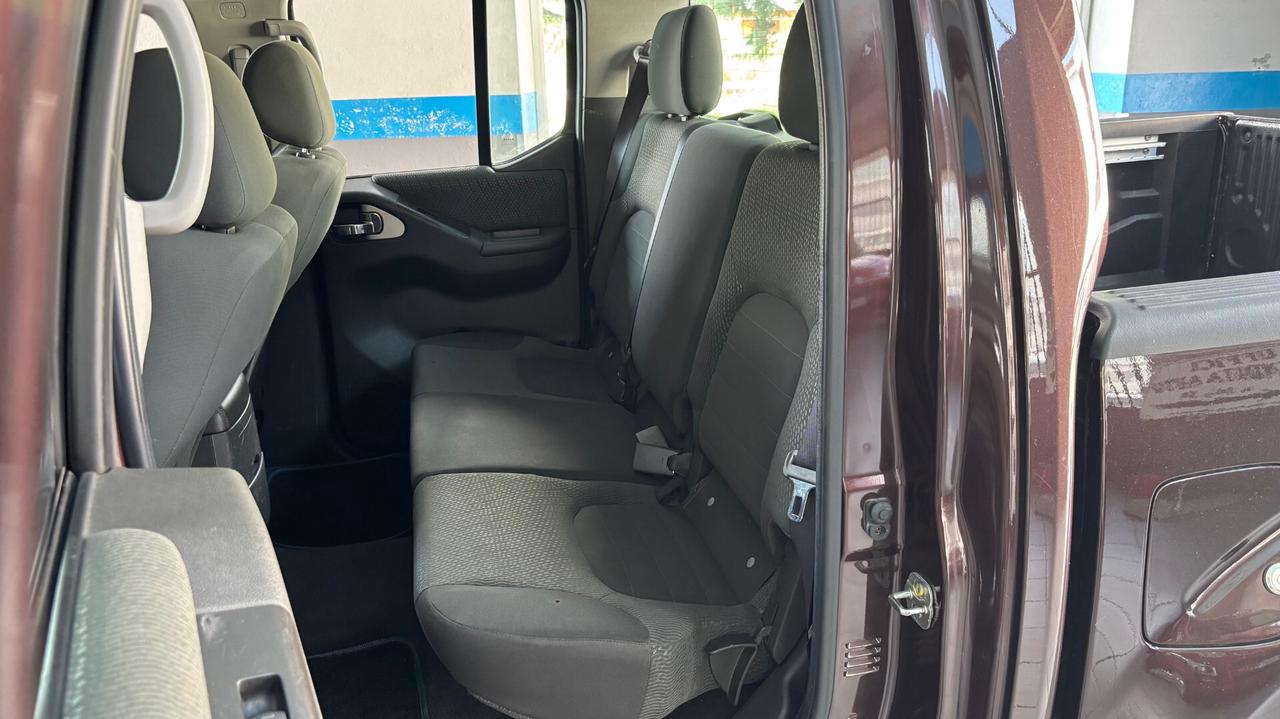 Nissan Navara 2.5 dCi 190CV 4 porte Double Cab XE