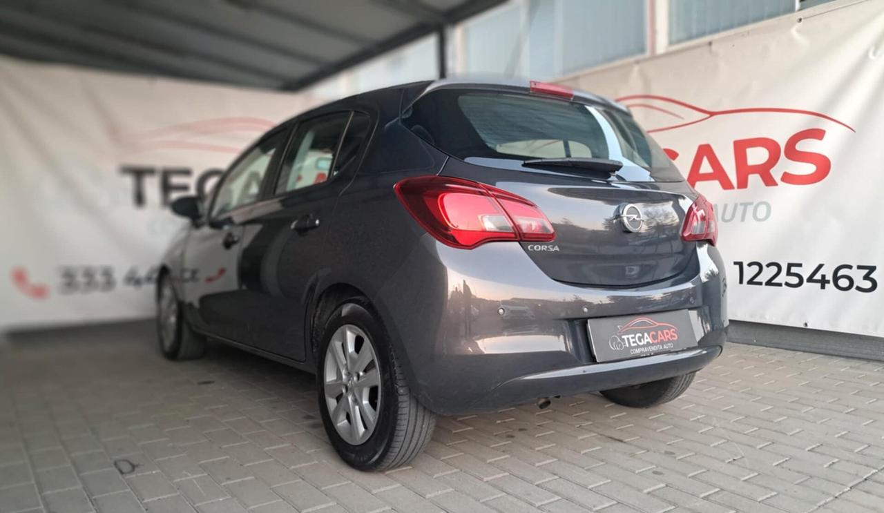 Opel Corsa 1.2 5 porte