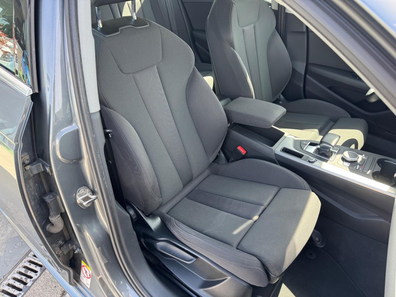 Audi A4 Avant 2.0 TDI 190 CV S tronic S line edition