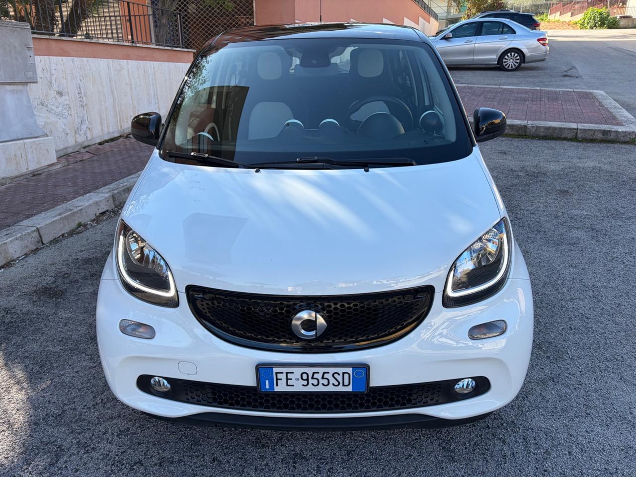 Smart ForFour 1.0 passion unico proprietario !!!