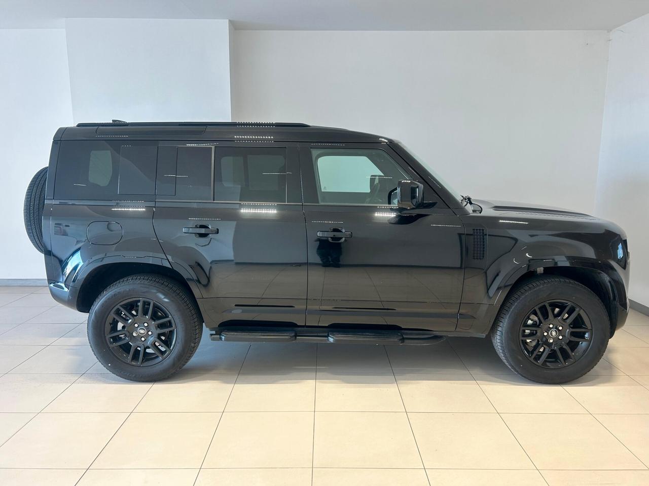 Land Rover Defender 110 3.0D 200 CV AWD Auto X-Dynamic SE MY26 AUTOCARRO N1