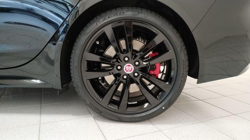 Jaguar XE 2.0 D 204 CV AWD aut. S IVA ESPOSTA