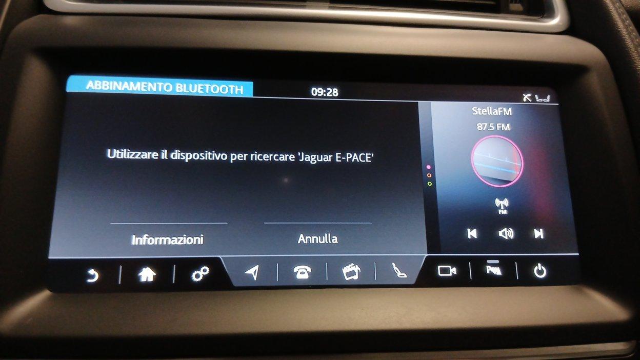 JAGUAR E-Pace (X540) - E-Pace 2.0D 150 CV AWD aut.