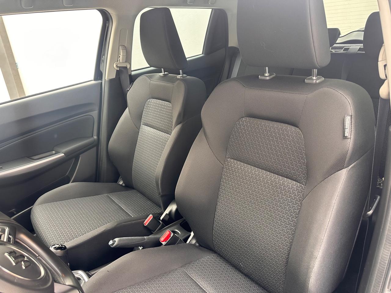 Suzuki Swift 1.2 Hybrid Top
