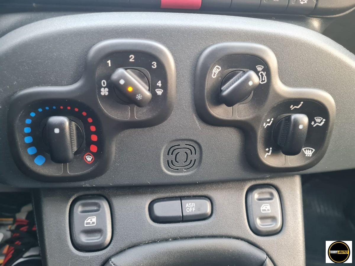FIAT Panda 1.2 Benzina-16.000 Km-Neopatentati