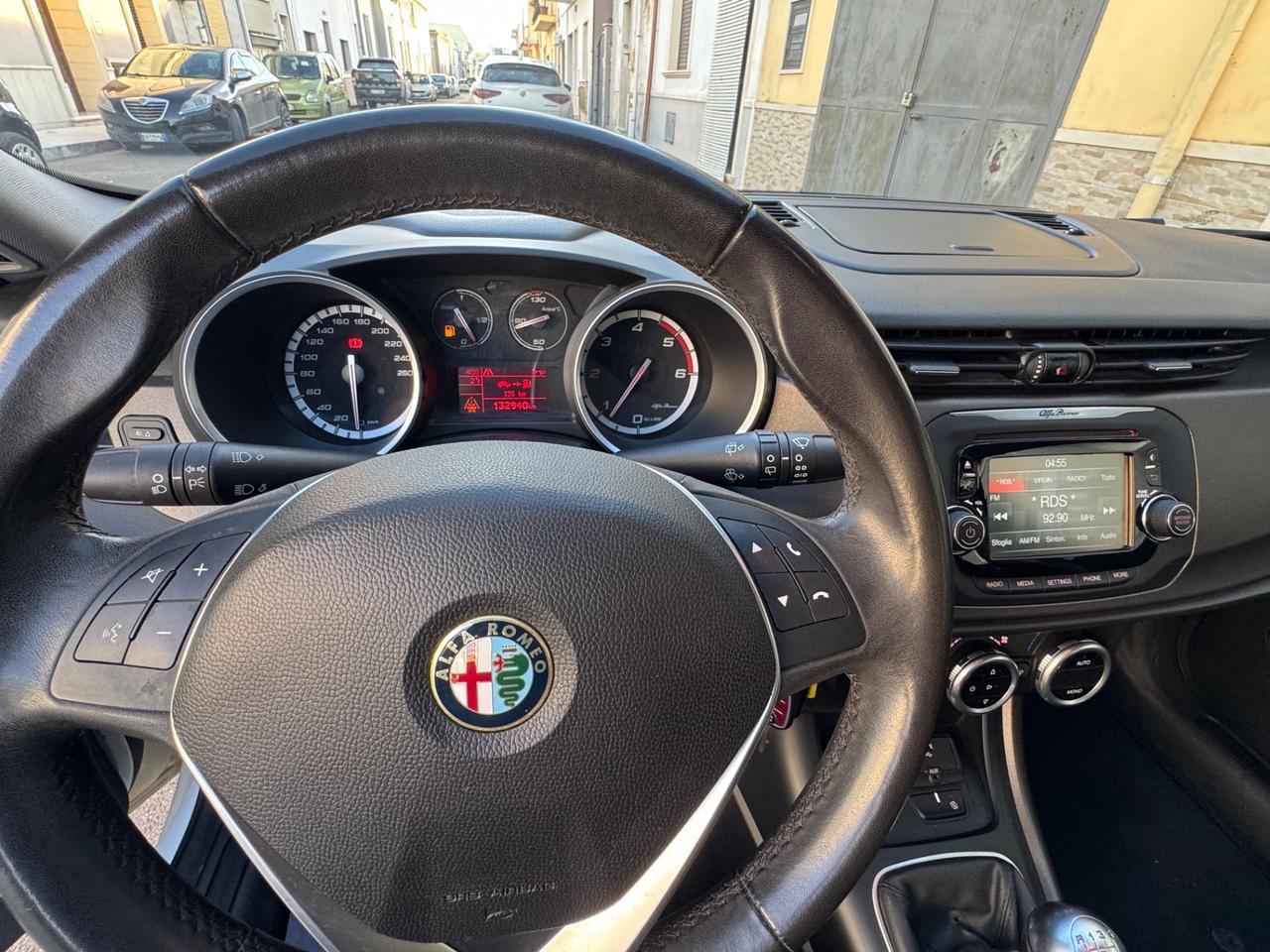 Alfa Romeo Giulietta 1.6 JTDm-2 105 CV Distinctive