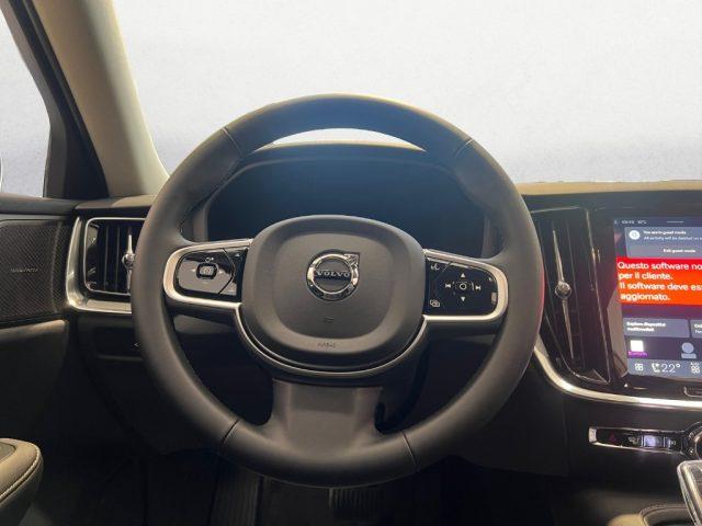 VOLVO V60 T6 Plug-in Hybrid AWD automatico Plus Dark