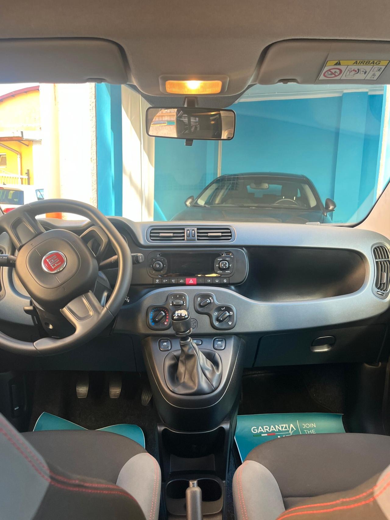 Fiat Panda 1.2 Connected by Wind