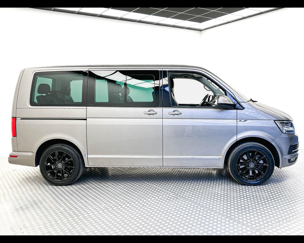VOLKSWAGEN Multivan 6ª '15-'24 - Multivan 2.0 TDI 150CV 4Motion Highlin
