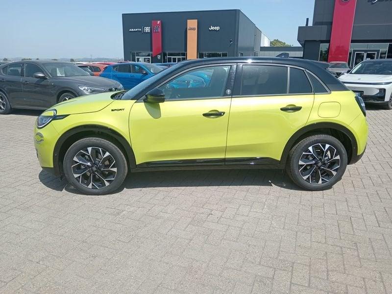FIAT 600 1.2 Hybrid 145cv Sport