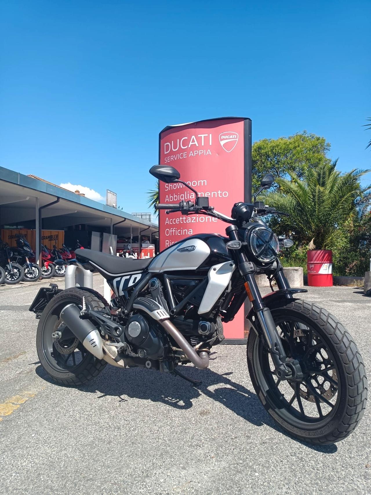 Ducati Scrambler ICON BLACK