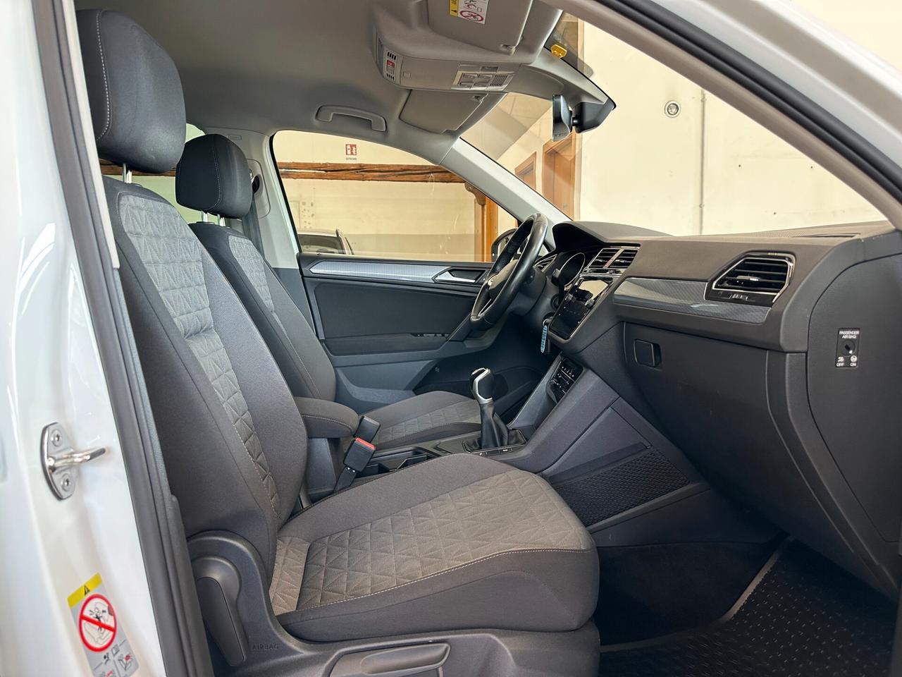 VOLKSWAGEN TIGUAN LIFE 2.0 TDI *NEOPATENTATI*CARPLAY*RADAR*