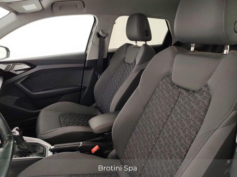 Audi A1 Sportback 30 TSI S Tronic Allstreet Identity Coontrast