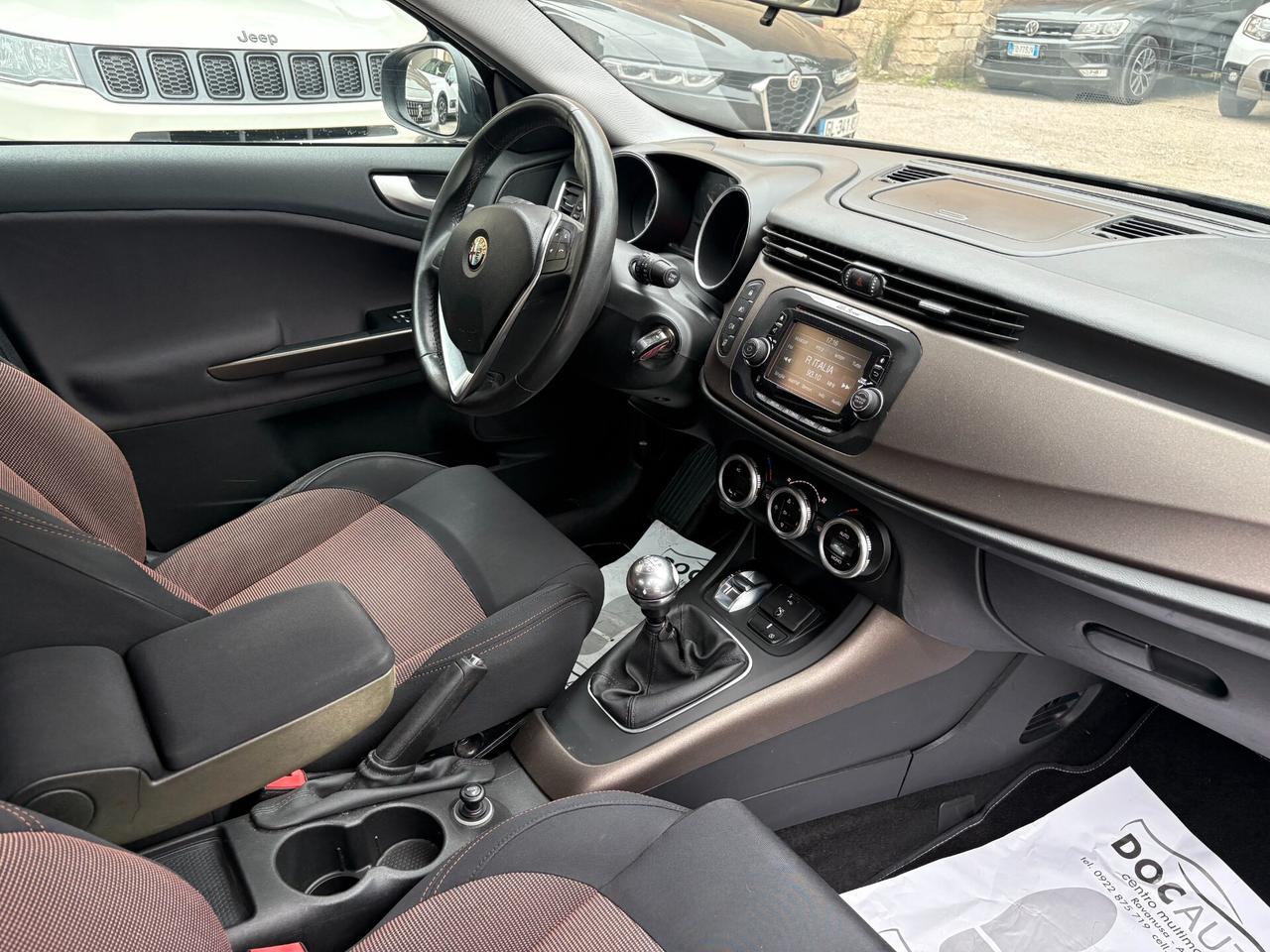 Alfa Romeo Giulietta 1.6 JTDm-2 105 CV Distinctive