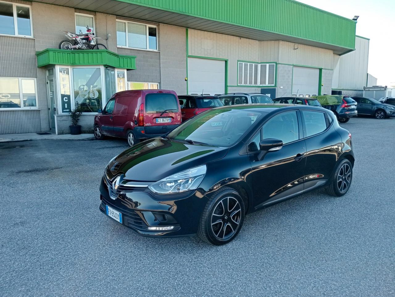 Renault Clio TCe 12V 90cv 5p. OK NEOPATENTATI