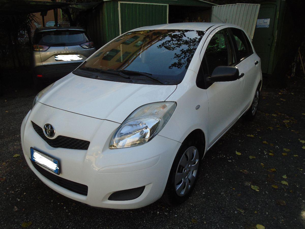 Yaris '11 EURO5 96000 KM UNIPRO OK NEOP