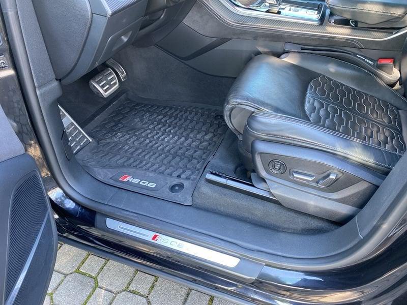 Audi Q8 RS Q8 TFSI 4.0 V8 quattro tiptronic 600 CV