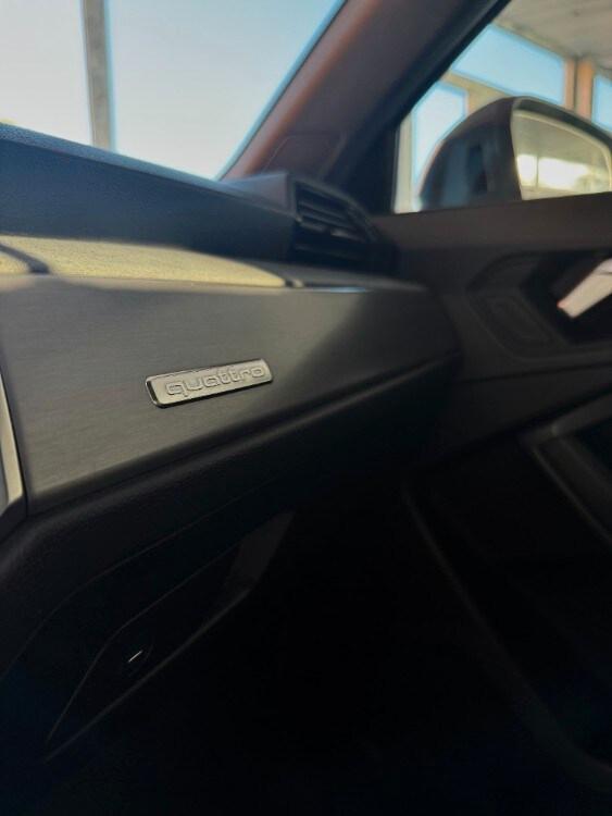 AUDI Q3 2ª serie Q3 35 TDI quattro S tronic S ...