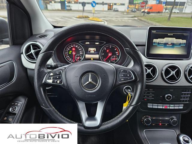 MERCEDES-BENZ B 180 d Sport/FARI LED