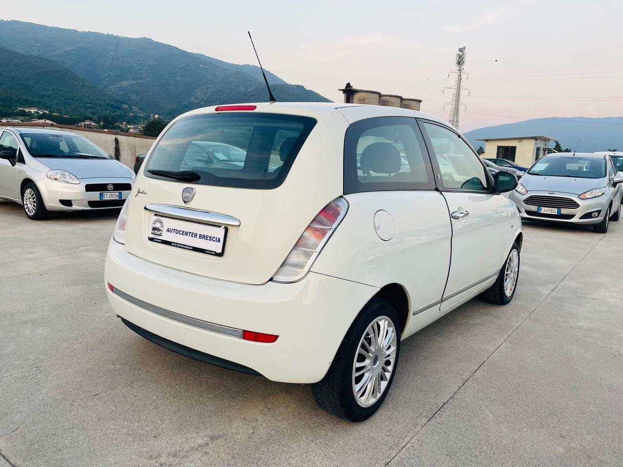 Lancia Ypsilon 1.2 Platinum OK NEOPATENTATI