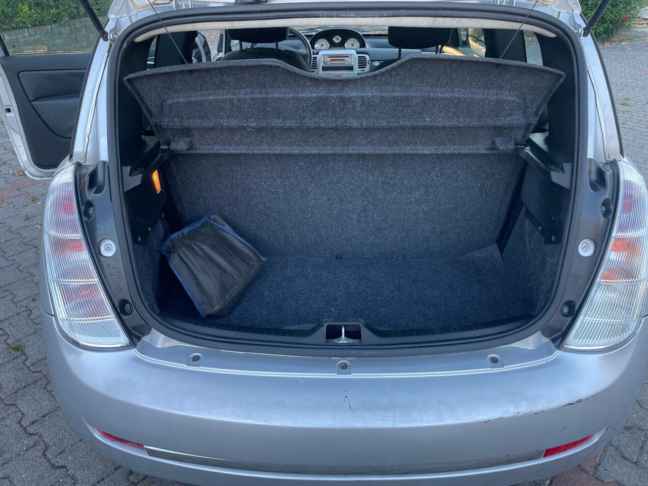 Lancia Ypsilon 1.4 Unyca Ecochic GPL